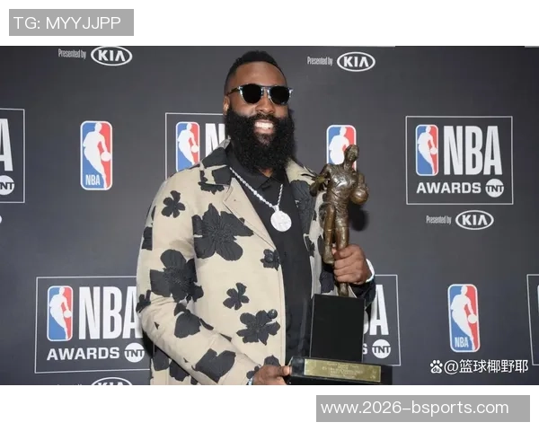 NBA官方发布詹姆斯哈登历史前十得分手集锦精彩回顾 NBA官方发布詹姆斯哈登历史前十得分手集锦精彩回顾